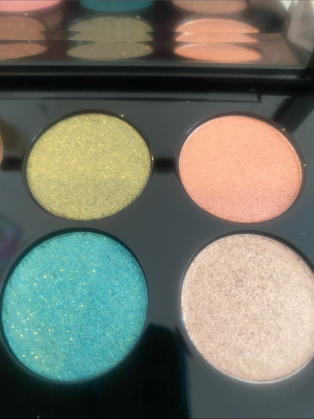 Pat McGrath Purple & Pink Eyeshadow Palette - Picture 4 of 8